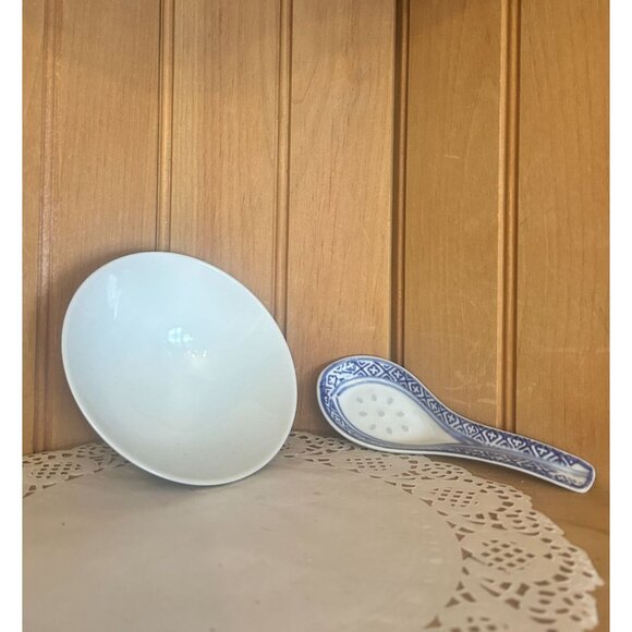 Vintage Japanese Porcelain Arita Ware Blue White Floral Bowl Spoon Set Asian - Picture 6 of 6